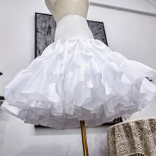 一件白色三层无骨蓬松衬裙，甜美洛丽塔公主风，可作为洛丽塔裙或甜美洛丽塔裙穿着，适合日常穿着、角色扮演、约会、派对、儿童正式场合。 - 白色 - 查看 1