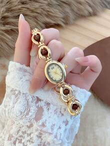 1 buah Jam Tangan Wanita Warna Emas/Hijau, Desain Dial Kecil Minimalis Terbaru, Elegan & Modis, Mesin Quartz, Cocok Untuk Pemakaian Sehari-hari/Pesta - Emas - View 2
