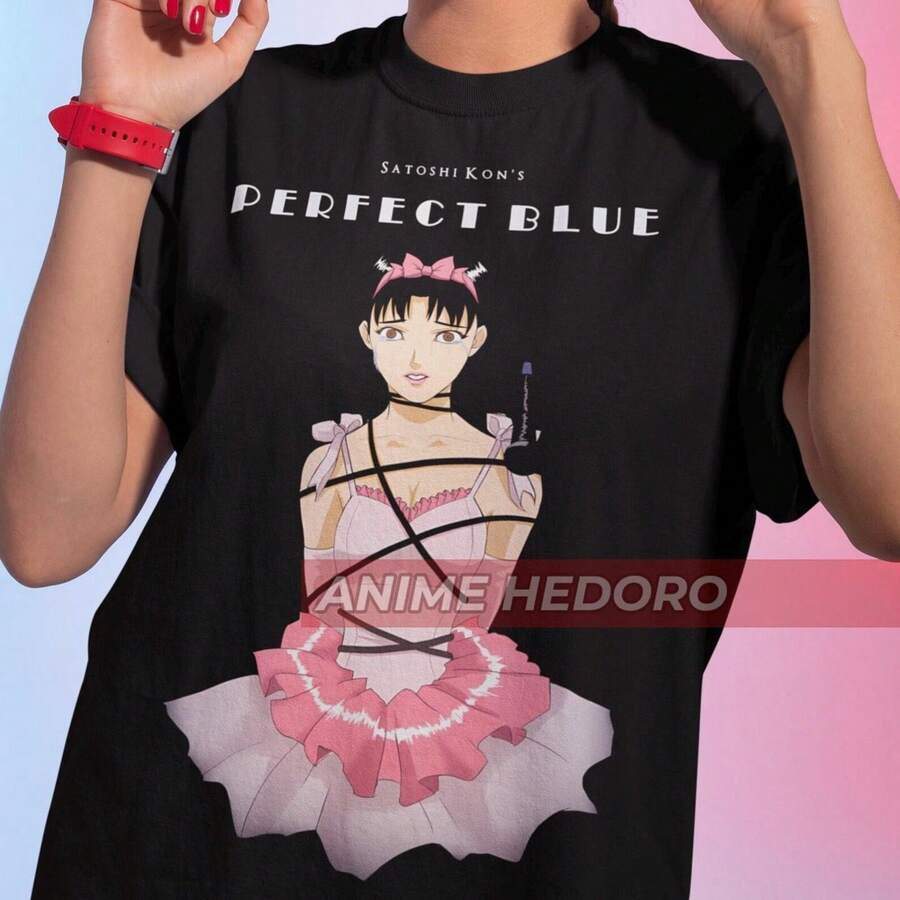 Camiseta azul de anime Mima Kirigoe, Satoshi Kon, estilo años 90. Camiseta T1EE de algodón suave de 220 g para hombre y mujer, confeccionada con tejido premium duradero y agradable al tacto, ideal para todo tipo de cuerpo y para uso diario. Camisetas casuales transpirables y ligeras, conjuntos elegantes para otoño, perfectas para el día a día, actividades al aire libre, viajes, vacaciones y fiestas temáticas durante todo el año. - Negro - Ver 1
