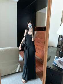 Women's Halter Neck Dress, Dark Greyish Green, Knit Design With Knot At The Waist And Decorative Ribbons, Fitted Stretch Fabric, Modern Elegant Style, Ideal For Everyday Wear. - 黑色 - 查看 8