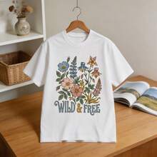 Playera Blanca/Negra con Diseño "Wild & Free", Camiseta Holgada con Flores y Frase Inspiradora, Estilo Boho y Vintage para Primavera/Verano - Blanco - Ver 2