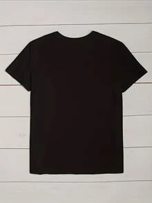 Camiseta gráfica para trabajadoras de la salud - Negra con texto llamativo y vibrante - Ropa de enfermería diaria casual de cuello redondo - Regalo lavable para profesionales de la salud, Top de enfermera, Ropa de personal, Camiseta de manga corta, Impresión de alta calidad, Profesional - Negro - Ver 2