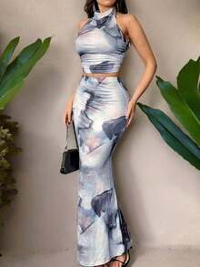 Top corto con estampado sexy, cuello halter y espalda descubierta, conjunto de dos piezas con falda larga ajustada de cintura alta - Celeste - Ver 1