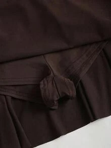 Conjunto de top de tirantes y minifalda plisada y con decoración de flores metálicas para mujer, ideal para el verano - Café integral - Ver 8