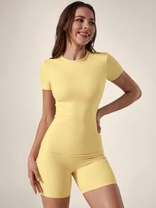 TimeOff 1 Set Women's Solid Color Fitted Short Sleeve T-Shirt And Shorts Sports Suit - Yellow - View 11