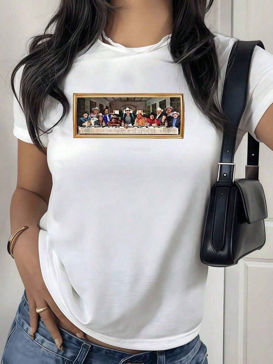 Under The RadarEstampa que representa reinterpretación humorística de la última cena con personajes contemporáneos en colores vivos camiseta para mujer 100% algodón-Vintage Street Style Unisex Loose Cotton Short Sleeve Crew Neck T-Shirt - Blanco - Ver 1