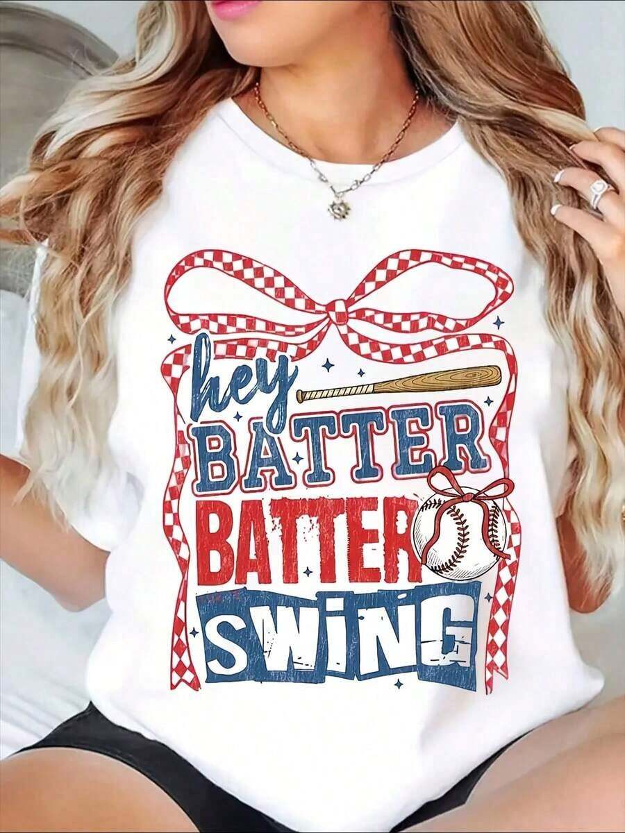 1 pieza Camiseta con Gráfico de Béisbol "Hey Batter Batter Swing" para Mujer, Top Deportivo Casual, Ropa de Verano, Regalo Divertido para Fanáticos del Béisbol. Es una camiseta perfecta para regalar a amigos y familiares en cualquier día festivo u ocasión especial, 180g Algodón 100%. - Blanco - Ver 1