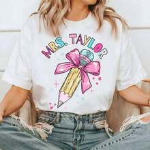 GiftCamiseta personalizada para maestra, camiseta personalizada con el nombre de la maestra, camiseta de regreso a clases, primer día de clases, equipo de maestras, agradecimiento a la maestra. JPG220 g C-AmiS-eta de al-Godón puro de perfecto para relA-Jarse el fin de semana, hA-cer picnics y reuniones familiares. Un regalo iD-eal para padres y familiares. Suave - Blanco - Ver 7