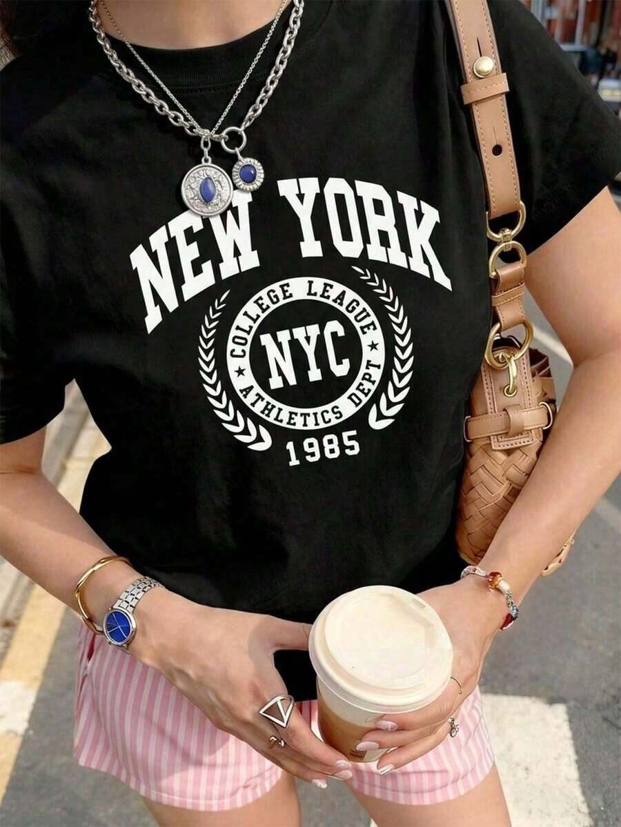 Fashion Printed T-Shirts For Women, Oversized Streetwear Tops, Comfortable And Stylish All-Match Summer Tees. Oversized T-Shirt With Retro "NEW YORK BROOKLYN" Print, Vintage Y2K College Style, Casual Summer City And Tennis Design, Cotton T-Shirt For American Fashion Lovers, For Daily Wear And Going Out, Unique Style For Men And Women - 黑色 - 查看 1