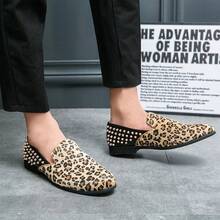 ZCZ Men's Leopard Print Loafers, Slip-On Casual Leather Shoes, Low-Top Moccasins - Leopard Print - View 5