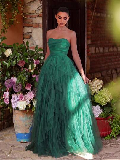 Elegant Layered Sheer Strapless Formal Dress, Floor-Length Skirt, Exuding Luxury | Suitable For Weddings, Formal Galas