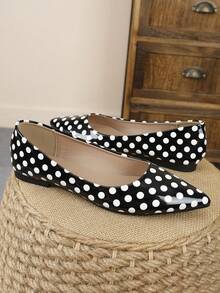 XBYASDF 2026 New Women's Pointed Toe Flat Shoes, Black & White Polka Dot Slip-On Ballet Shoes, Comfortable Elegant Commuter Shoes - Black - View 6