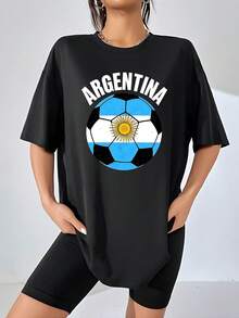 Balón de fútbol con los colores de la bandera argentina y el sol representando el orgullo y la pasión por el deporte camiseta de mujer 100% algodón cómoda y casual para fanáticas del fútbol argentino - Negro - Ver 6