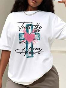 One Women's Oversized T-Shirt With An Inspirational Cross And Heart Design, Featuring The Bible Verse "Trust In The Lord With All Your Heart." This Oversized T-Shirt Is Perfect For Parties Or As A Gift. Soft And Comfortable, 180g, 100% Cotton, With Fully Printed Designs. Unisex. - 白色 - 款式 2 - 查看 11