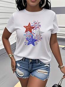 Camiseta de edición limitada para mujer con estampado de fuegos artificiales patrióticos - Manga corta casual, cuello redondo, gris claro con diseño de estrellas rojas, blancas y azules, perfecta para el verano, vacaciones y fiestas, diseño patriótico casual con un ajuste cómodo, algodón ligero. - Blanco - Ver 1