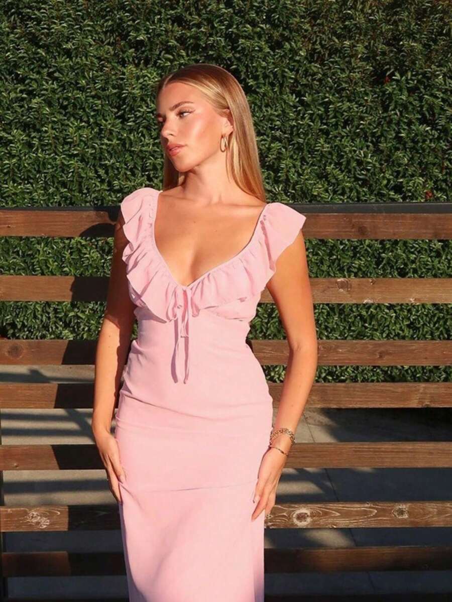 Fashionable Fitted Dress For Women With Sexy Ruffles And Laces - Pink - View 1