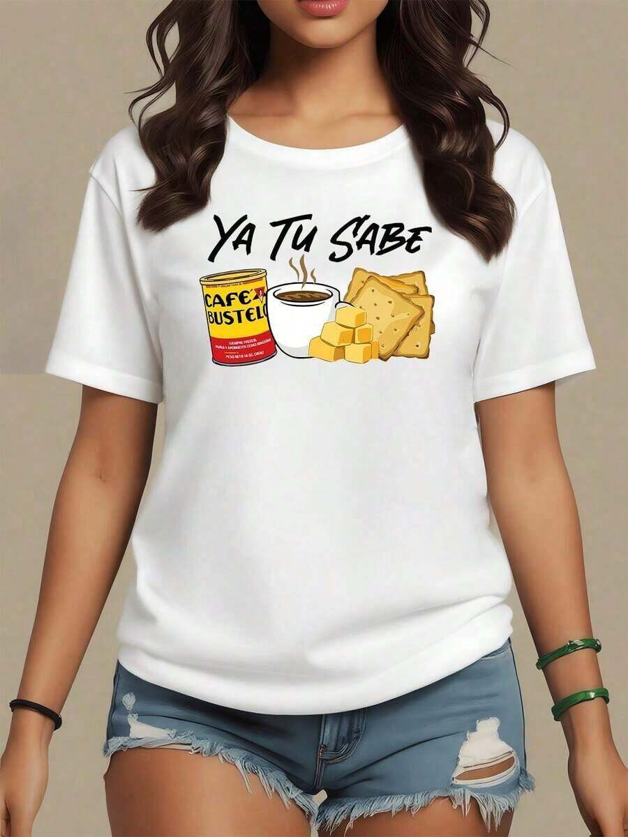 Taza de café humeante junto a galletas crujientes y cubos de queso evocando un desayuno acogedor camiseta de mujer 100% algodón 220g,maija mujer curvy. - Blanco - Ver 1