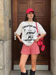 Camiseta holgada de mujer con estampado de letras retro, top casual de cuello redondo y manga corta, uso versátil para el día a día - Blanco - Ver 2