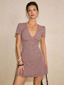 Vestido mini de manga corta con cuello en V y botones, vestido casual de verano elegante de línea A, vestido mini de cuello en V, vestido con botones delanteros, vestido casual de verano, vestido de manga corta, vestido de cuadros rojos de línea A, vestido mini minimalista, vestido rojo, ropa casual de verano para mujer, vestido de ajuste ceñido, atuendos para citas de vacaciones, atuendos para festivales de música de verano, atuendos de oficina para mujer, vestido social, vestidos de picnic para mujer, atuendos de primavera para mujer, vestido de guinga para mujer, ropa de oficina para mujer, atuendos de verano 2026, nuevas llegadas - Rosa vieja - Ver 6