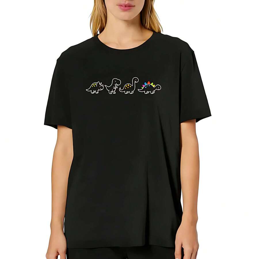 1 pieza de camiseta de dinosaurio para mujer, con un lindo diseño de dinosaurio, divertido estampado de animales, camiseta de manga corta, top de vacaciones, camiseta de moda para mujer, súper suave y transpirable, de algodón. |   Ajuste cómodo, estilo versátil para el día a día, adecuado para todas las estaciones. 180g 100% algodón, los diseños están impresos. Unisexo. - Negro 2 - Ver 1