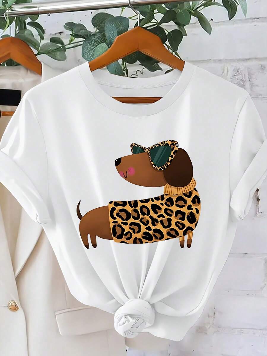Camiseta unisex de manga corta, estampado leopardoImprimirSalchichaPerroImprimirMujeresCamiseta2026Primavera/VeranoDe modaGenialLindoMascotaEstiloCortoMangaDiarioPersonalizadoConjunto de ropaSueltoSuperiorJuguetónMascotaTemaModaVersátilDiseñoMujeresRopaPlayeras de la talla S-XXLhombre, , , Dazymujer,romwehombres, bohochic,maestrasregalos,camisetaparaconjuntos de mujercon curvasparamu,y2k, - Blanco - Ver 1