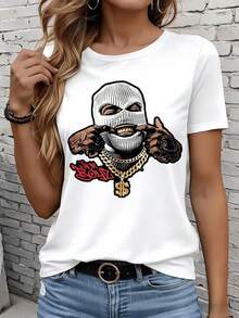 Women's Short-Sleeved T-Shirts In Black And White Are Suitable For Everyday Wear, Lounging At Home, And Outdoor Activities. This White T-Shirt Features A Masked Face Design And A Gold Chain, Making It A Stylish Urban Hip-Hop Outfit And A Great Gift For Parties Or Holidays. - 白色 - 查看 7