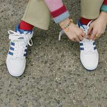 Sepatu Sneakers Adidas FORUM MID Classic Mid-Top Putih - Blue and White - View 7