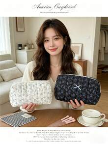 Monedero de mujer Noche oscura Bolsa de maquillaje con estampado floral negro Bolsa de almacenamiento de maquillaje simple para chica Bolsa portátil y fresca para estudiantes Bolsa octagonal universal - Multicolor - Ver 2