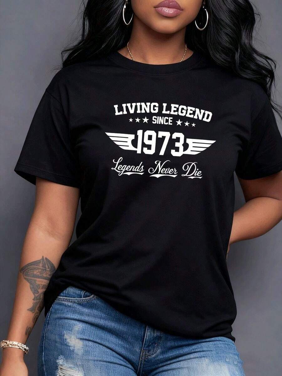 This Print Honors The Woman Born In 1973 As A 'Living Legend' And Affirms That 'Legends Never Die'. An Emblem Of Experience, Enduring Pride, Personal Strength, And A Life Full Of Memorable Achievements. Women's T-Shirt, 220g, Comfortable, Maija Women's Curvy. - 黑色 - 查看 1