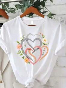 Nueva camiseta de manga corta 2026Trebalena Women's Floral Heart Print T-Shirt - Short Sleeve Round Neck Casual Blouse With Random Flower Patterns, Comfortable Daily Wear Summer Spring Fall Tops, Machine Washable For, Semi-Formal Events & Casual Outfits,Camiseta con estampado de anime japonés, regalo de San Valentín, estampado estilo K, estampado de cantante masculino joven, camiseta gráfica para mujer,Camiseta de moda para hombre - Blanco - Ver 1