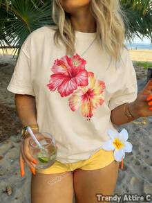 Round Neck Design, Women's Hawaiian Style T-Shirt With Tropical Floral Print, Summer Round Neck T-Shirt, Floral Print Top With Round Neck, Soft And Stretchy, Suitable For Spring, Summer And Autumn, Machine Washable, Available In Multiple Colors, Classic And Modern Round Neck, Breathable Fabric, Opaque Material, Loose And Versatile, Suitable For Urban Use, Multicolor Design, Suitable For All Seasons. - 杏色 - 查看 12