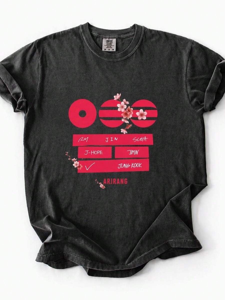 Arirang Floral Comfort Color T-Shirt, Arirang World Tour 2026 T-Shirt, Gift For Fans, Unisex Fan T-Shirt, Bangtan Concert T-Shirt, Fashion, Urban Style, Outdoor Clothing, Vacation Clothes, Warm Weather Clothes, Summer Casual Wear - 黑色 - 查看 1