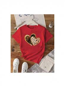 Women's Casual Summer T-Shirt With A Round Neck, Fitted Cut, And Short Sleeves. Features An Oil Painting Print With Floral, Heart, Cherry, And Lettering Motifs. Simple, Casual Fabric With A Sporty Style, Ideal For Everyday Wear And Valentine's Day Dates. 1 Piece, 180 G Weight, 95% Polyester, 5% Spandex. Pure Cotton T-Shirt. - 白色 - 查看 9