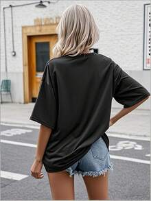 Camisetas de moda para mujer.Camisetas de mujer.Cuello Redondo a la Moda.Hecho de material puro de alta calidad.Suave y agradable para la piel.Adecuado para uso diario y diversas fiestas.Lavable a máquina.Un regalo perfecto. Camiseta holgada, informal y versátil. Una sola pieza, no un conjunto de 3 piezas. Elija una de las tres tallas para uso diario, Navidad, Pascua y todas las festividades. - Negro - Ver 3