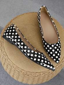 XBYASDF 2026 New Women's Pointed Toe Flat Shoes, Black & White Polka Dot Slip-On Ballet Shoes, Comfortable Elegant Commuter Shoes - Black - View 3