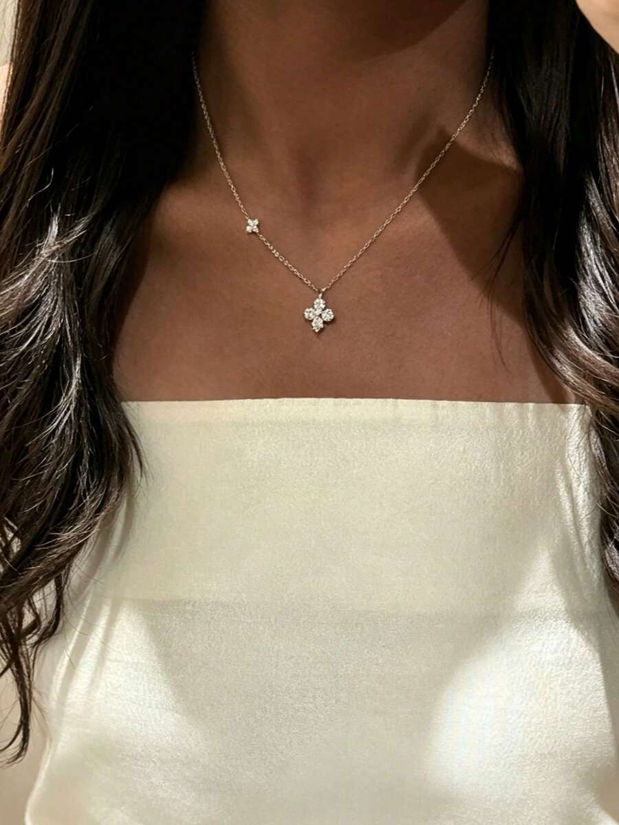 1 chiếc dây chuyền bạc hình cỏ bốn lá dành cho nữ, dây chuyền choker cao cấp sang trọng, dây chuyền nữ độc đáo, thanh lịch, phù hợp để đeo hàng ngày, Halloween, Giáng sinh, Ngày Valentine, hẹn hò, đám cưới, lễ hội âm nhạc, tiệc tùng và các dịp khác. - Dây chuyền hình cỏ bốn lá kép - bạc - Xem 1