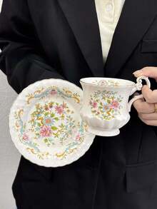 1 Conjunto de Xícaras e Pires com Borda Dourada Floral do Palácio, Conjunto de Louça de Porcelana Vintage, Xícaras de Café Elegantes com Flor Verde, Xícara e Pires de Leite para Café da Manhã, Adequado para Casa, Restaurante, Café, Loja de Sobremesas, Presente - Multicolorido - Visão 3