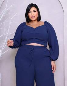 Conjunto Plus Size Blusa Cropped Ombro a Ombro e Calça Forrada Pantalona Cintura Alta Elegante - Azul Marinho - Visão 4