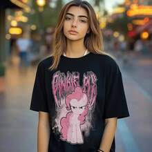Camiseta de Algodón 100% con Diseño de Pinkie Pie ( - Estilo Gótico) , Corte Amplio, Ideal para Hombres y Mujeres Fans de Animación y Estética Alternativa.Perfecta para Uso Cotidiano, Eventos de Fandom o Estilos Urbanos, Confortable y Estil - Negro - Ver 3
