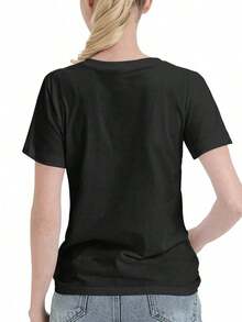 Camiseta de manga corta con cuello redondo para mujer, con un estampado gráfico de Dirndl Will Counts, perfecta para uso casual o como regalo para cumpleaños, Pascua o el Día de la Madre. Camiseta negra casual de manga corta con cuello redondo para mujer. Blusas para mujer. - Negro - Ver 3