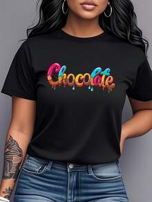 T-Shirt With A Sweet And Seductive Chocolate Letter Print, Short Sleeves, Round Neck, Women's Clothing, Unique Fashion Style, Urban Style, Couples' Set, Casual, Versatile, Student Clothing, Best Friend Set, Ideal For Shopping And Dates, Holiday Gift, Birthday Surprise, Friends' Gathering, Fashionable Item, Comfortable And Breathable, For Dessert Lovers, Sincere Expression, Show Of Personality, Unique Pattern, Eye-Catching Details, Simple Design, Easy To Match, Lively And Fashionable, Women's Printed Pure Cotton T-Shirt. - 黑色 - 查看 7