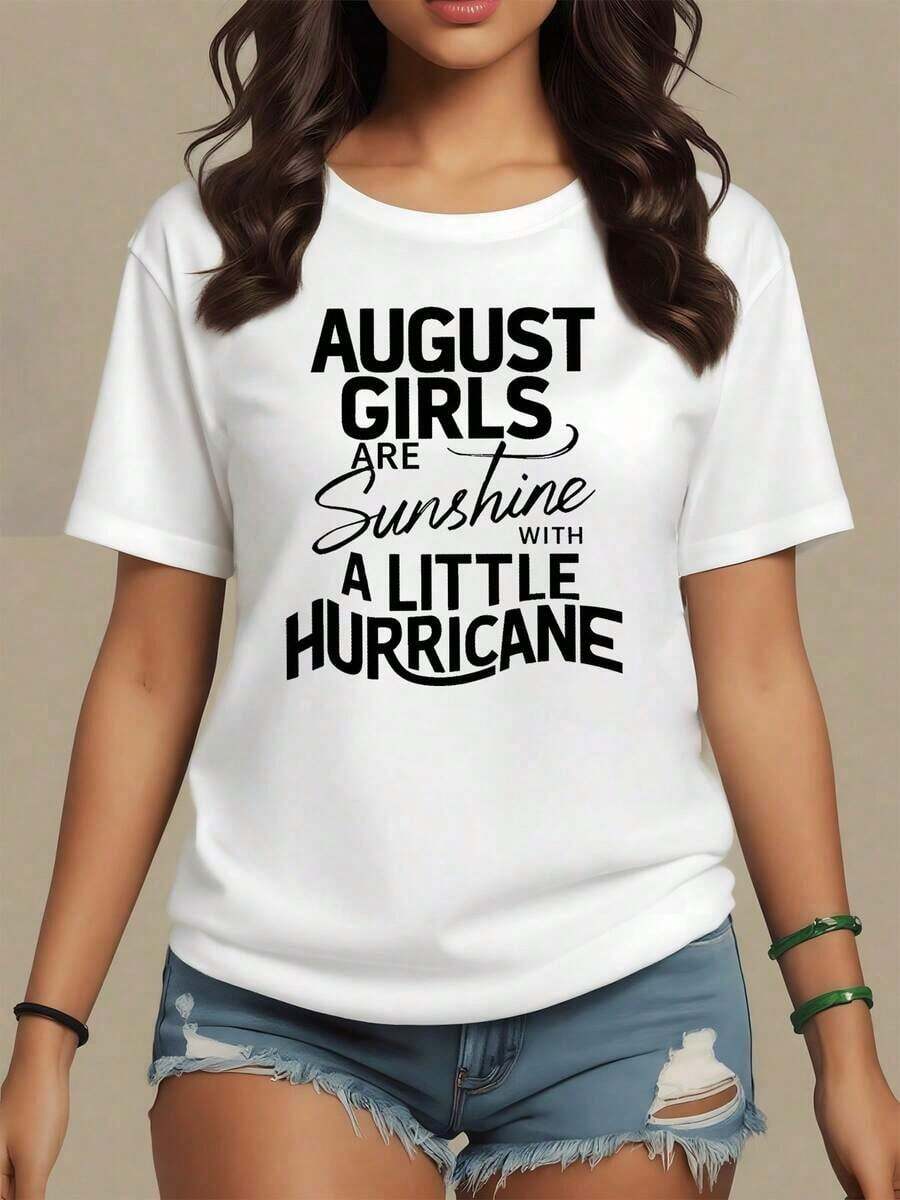Frase que celebra a las mujeres nacidas en agosto comparándolas con sol radiante y un toque de huracán camiseta de mujer 100% algodón 220g,maija mujer curvy. - Blanco - Ver 1