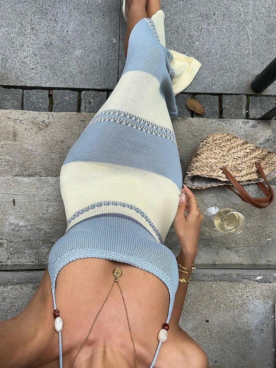 Vestido de punto casual con tiras asimétricas, contraste de color, cuentas y espalda descubierta con lazo en la cintura, adecuado para vacaciones - Multicolor - Ver 1