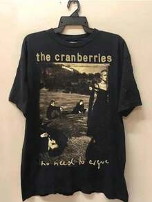 Casual T-shirtCamiseta vintage gráfica de 1995 The Cranberries "No Need to Discute" – Camiseta suave unisex, estampado vintage negro y amarillo, mangas cortas de cuello redondo, unisex, apta para uso diario y viajes, lavable a máquina, apta para uso diario y viajes, ropa para fans de música, camiseta clásica, ropa cómoda, camiseta vintage, ropa para fans de música, camiseta clásica, camiseta vintage100% CottonDurable - Negro - Ver 7