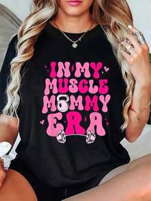 Camiseta Divertida para Mujeres y Niñas: "En Mi Era de Mamá Muscular, Gimnasio, Entrenamiento, Fitness" - Negro - Ver 4