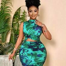 Plus Size Women Green Tropical Print Sleeveless Bodycon Mini Dress With Cutout Design Elegant Summer - Morado degradado - Ver 4