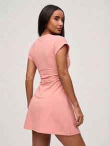 Vestido mini casual de mujer de punto de unicolor con cuello redondo, manga corta y cordón lateral - Rosa - Ver 2