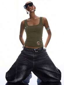 2026 Nueva Llegada, Top Minimalista Sin Mangas y Sin Espalda, Adecuado para Primavera/Verano, Estilo Hip-Hop, 100% Algodón, Top Personalizado Ajustado para Mujer, Chaleco de Algodón, Top con Botones Estilo Old Money, Tops Sexys para Damas, Top de Verano - Verde militar - Ver 5