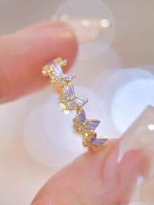 Bộ 4 chiếc nhẫn điều chỉnh được, trang trí bằng đá pha lê, họa tiết hoa và bướm, kiểu dáng thanh lịch và thời trang, đa năng cho đeo hàng ngày, lễ hội, đi làm, dự tiệc. - Bộ nhẫn bốn chiếc - Xem 7
