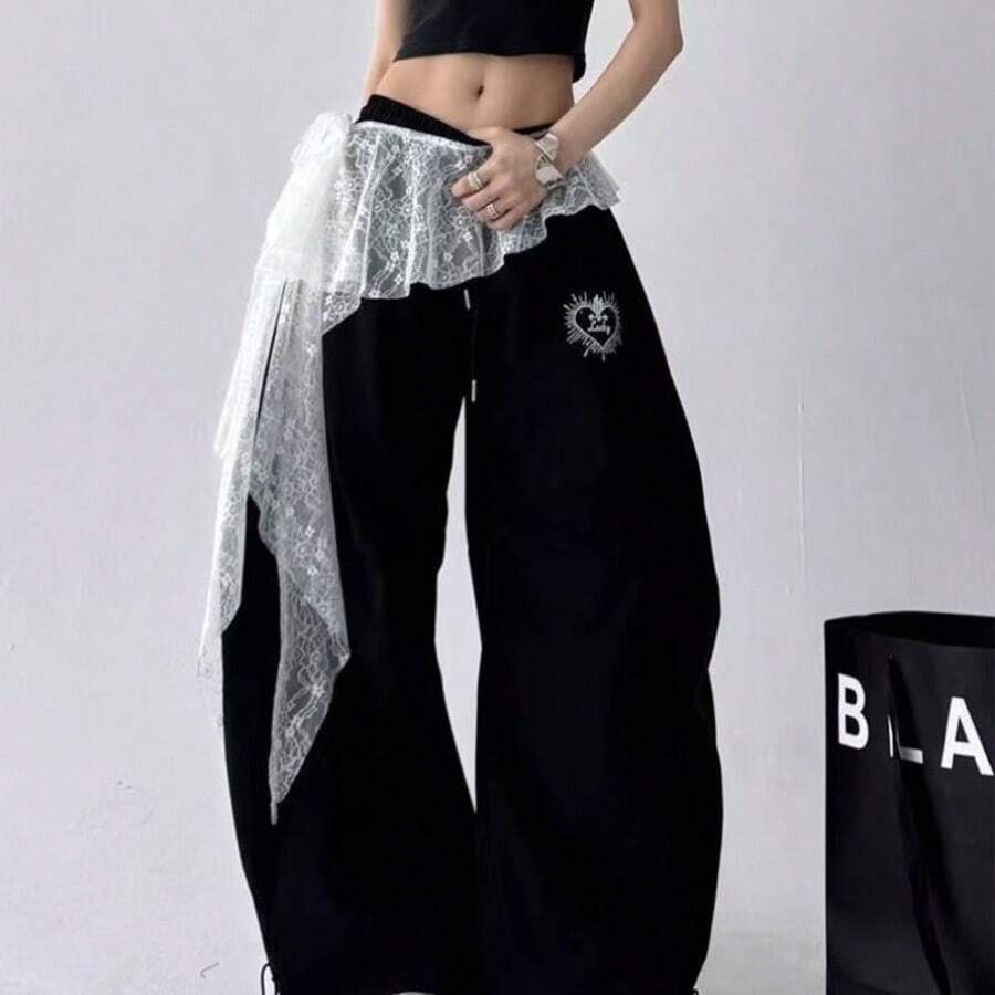 Spring/Summer Layering Essential Vintage Versatile Lace Trim Triangle Scarf, One-Piece Tie-Up Viral Butt Curtain - A - View 1
